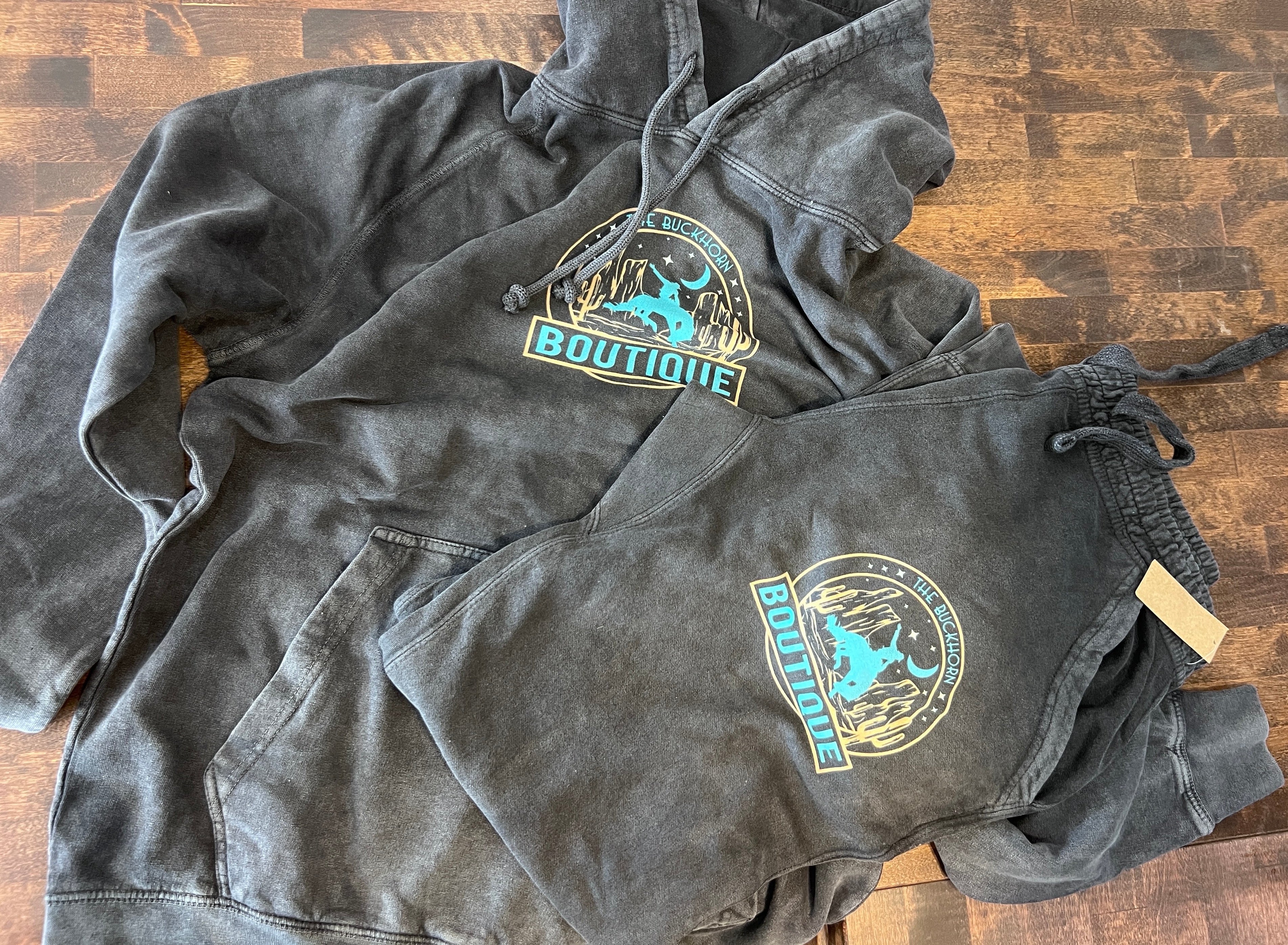 BUCKHORN BOUTIQUE BRANDED HOODIE