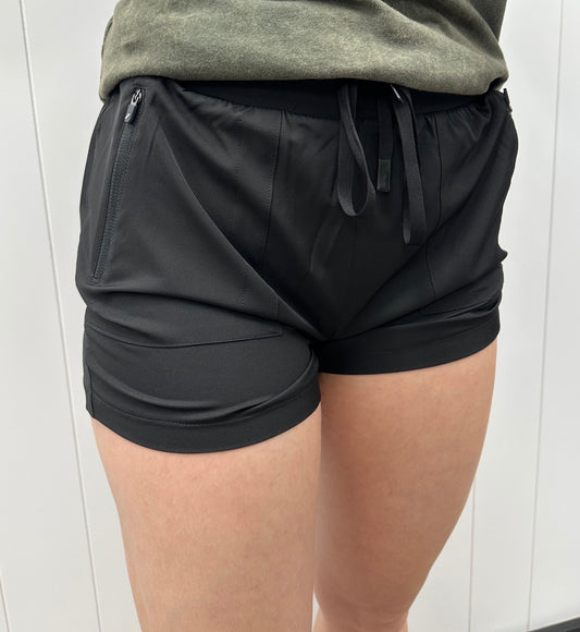 BLACK SUE SHORTS