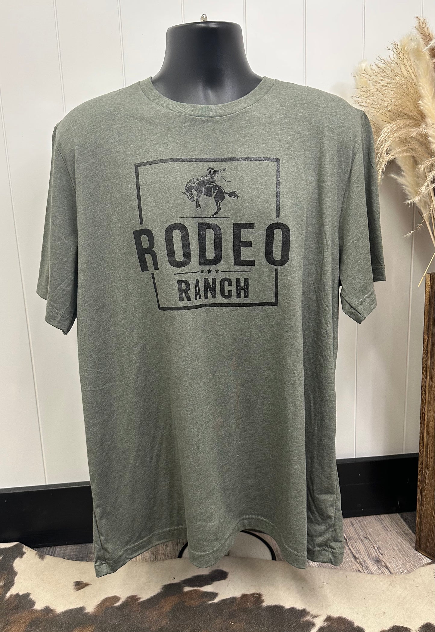 RODEO RANCH BUCKER MILITARY GREEN SHIRT