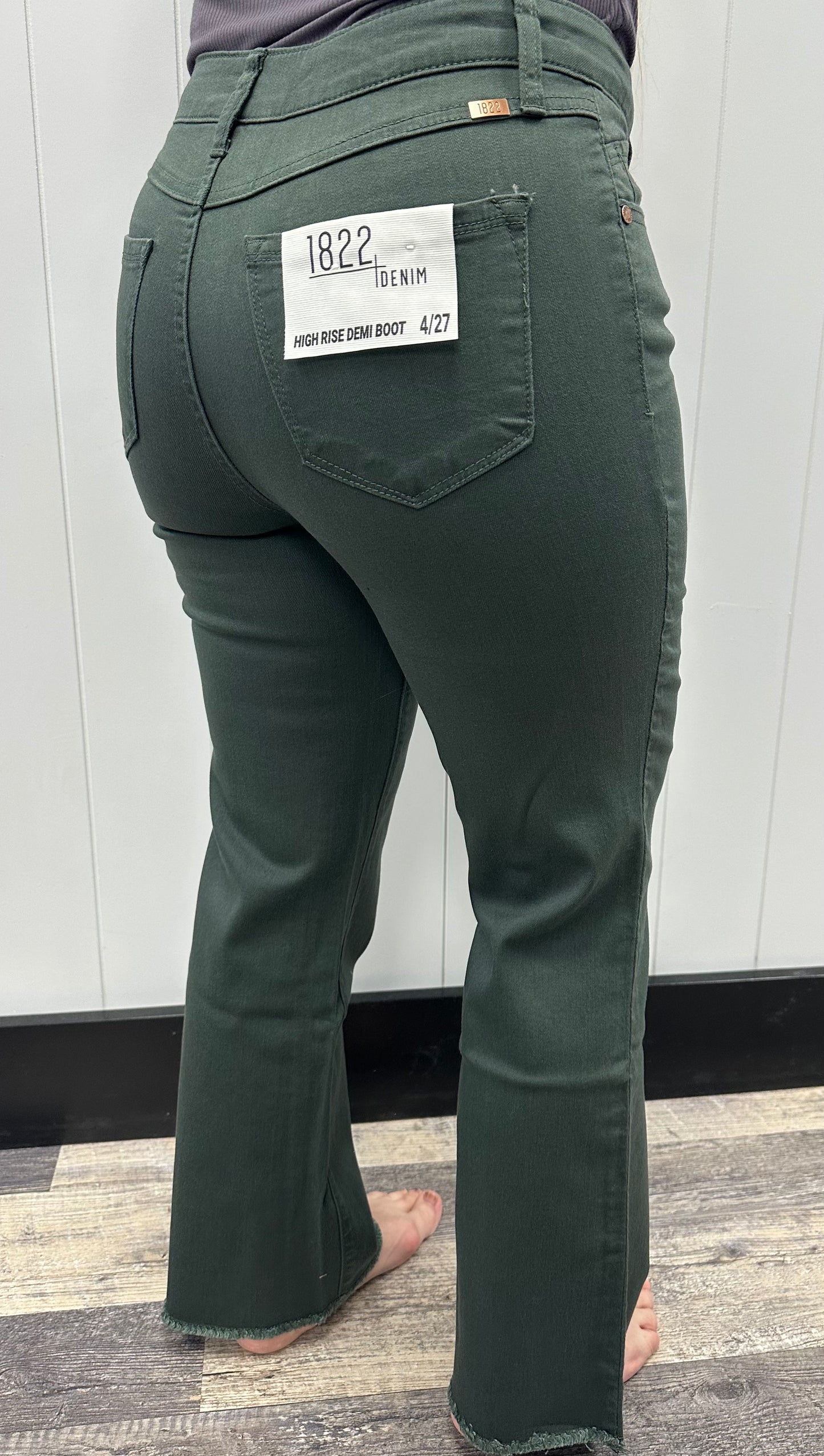 1822 DENIM FOREST GREEN STRAIGHT LEG JEANS